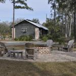 Fire Pit and Garage Storage at Youngs Island